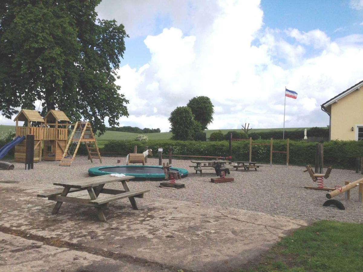 Ferienwohnungen Gut Oestergaard Steinberg  Buitenkant foto