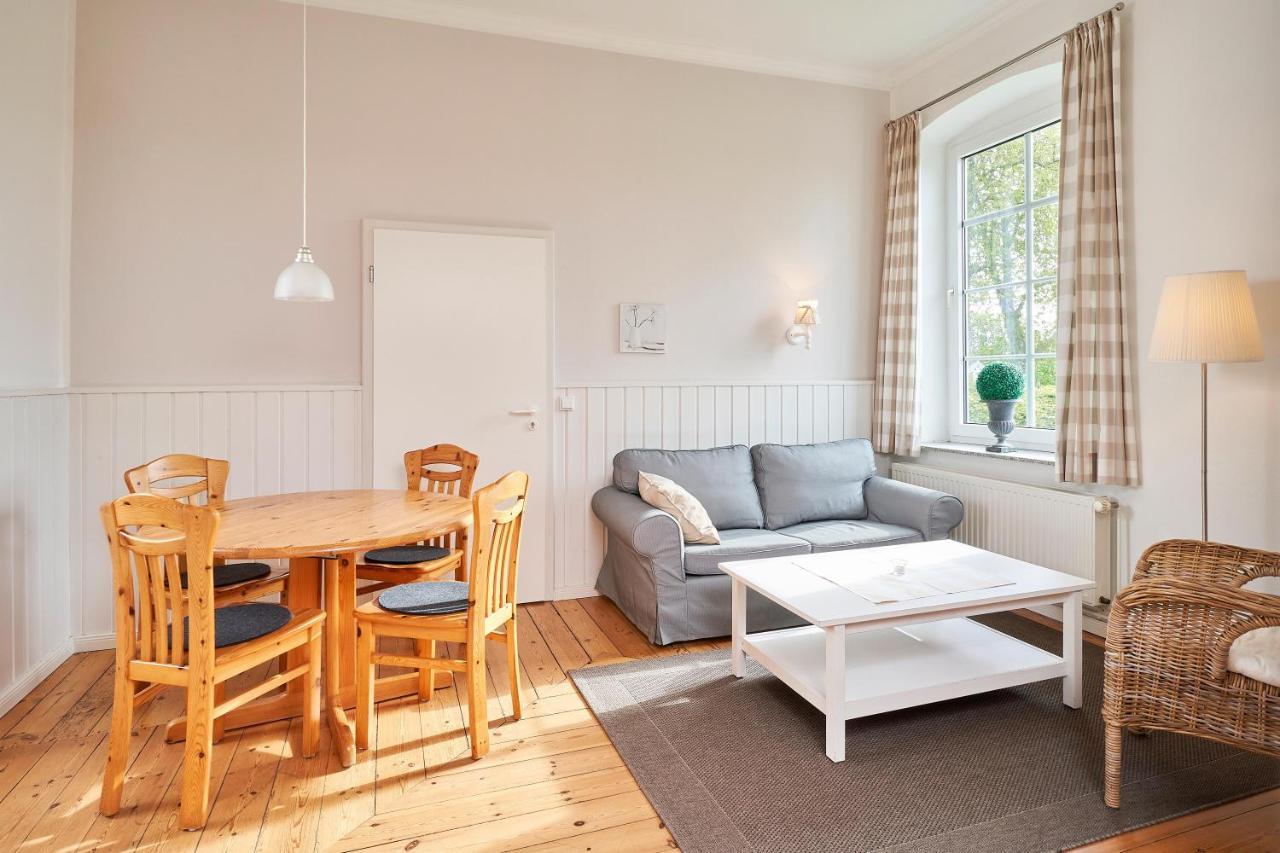 Ferienwohnungen Gut Oestergaard Steinberg  Kamer foto